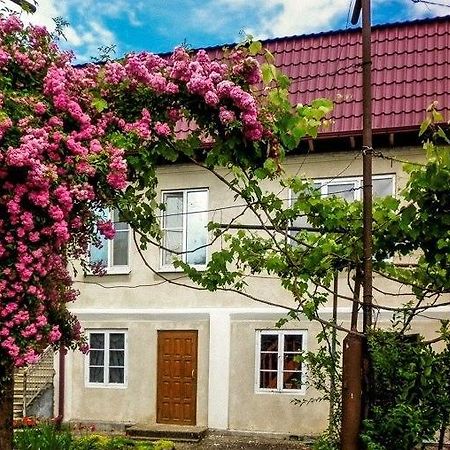 Guest House Anna ซุคุม ภายนอก รูปภาพ