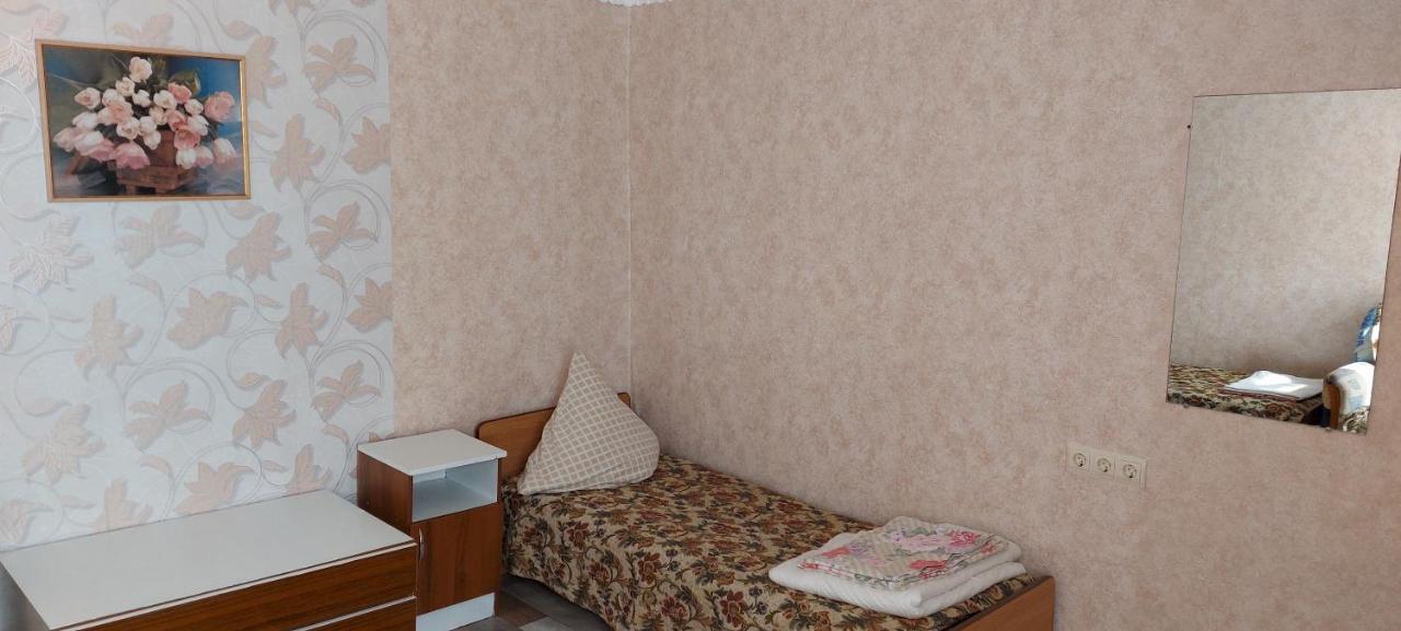 Guest House Anna ซุคุม ภายนอก รูปภาพ