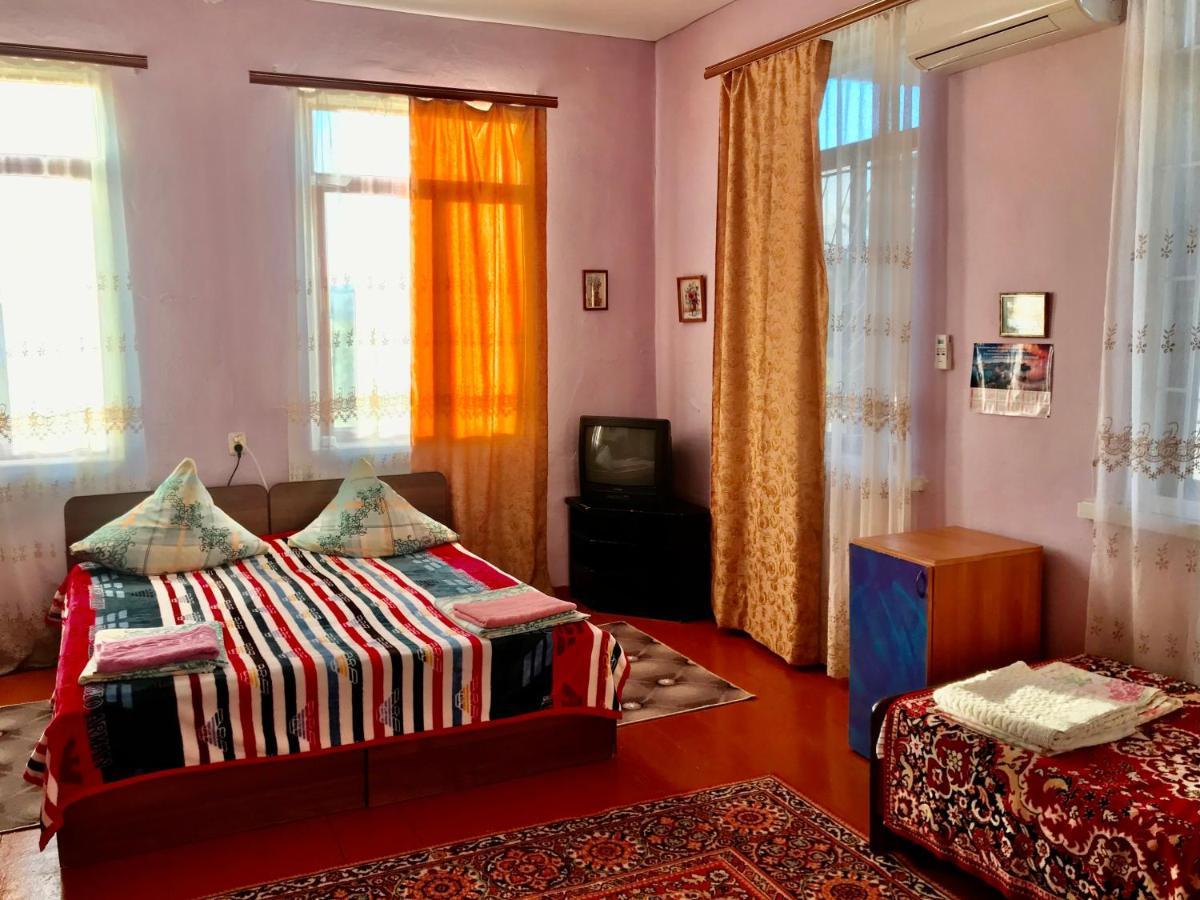 Guest House Anna ซุคุม ภายนอก รูปภาพ