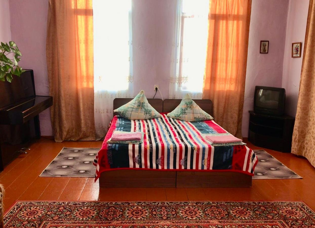 Guest House Anna ซุคุม ภายนอก รูปภาพ