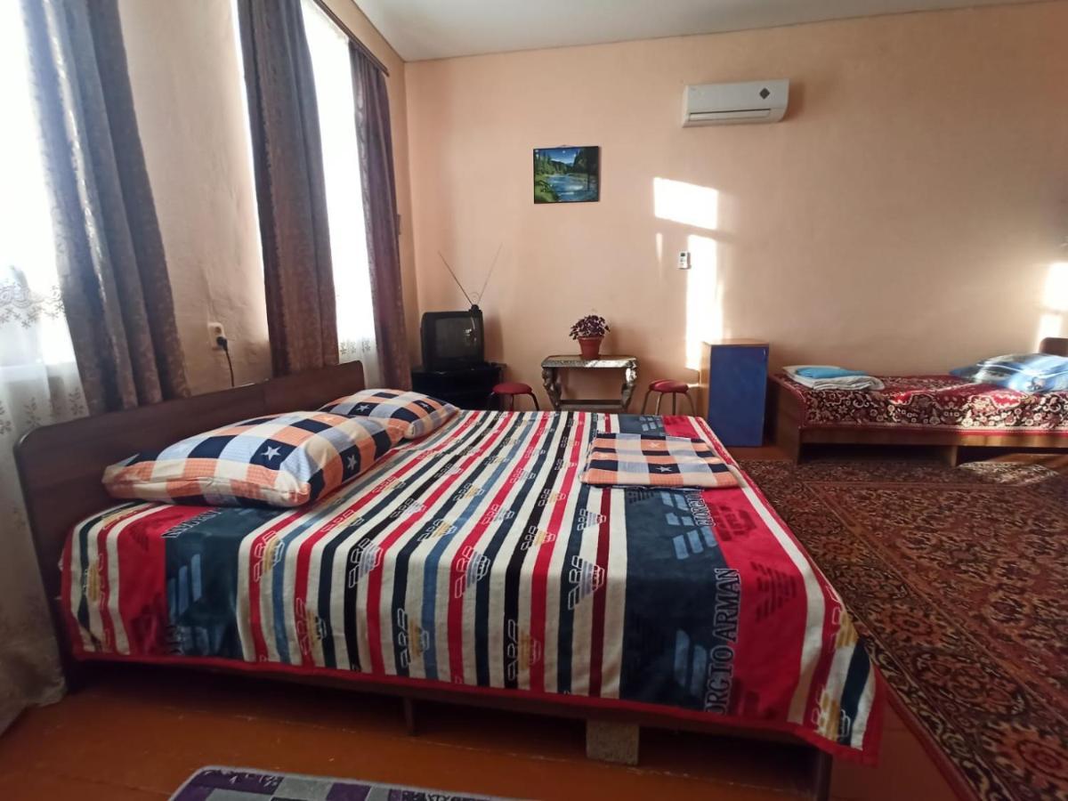 Guest House Anna ซุคุม ภายนอก รูปภาพ