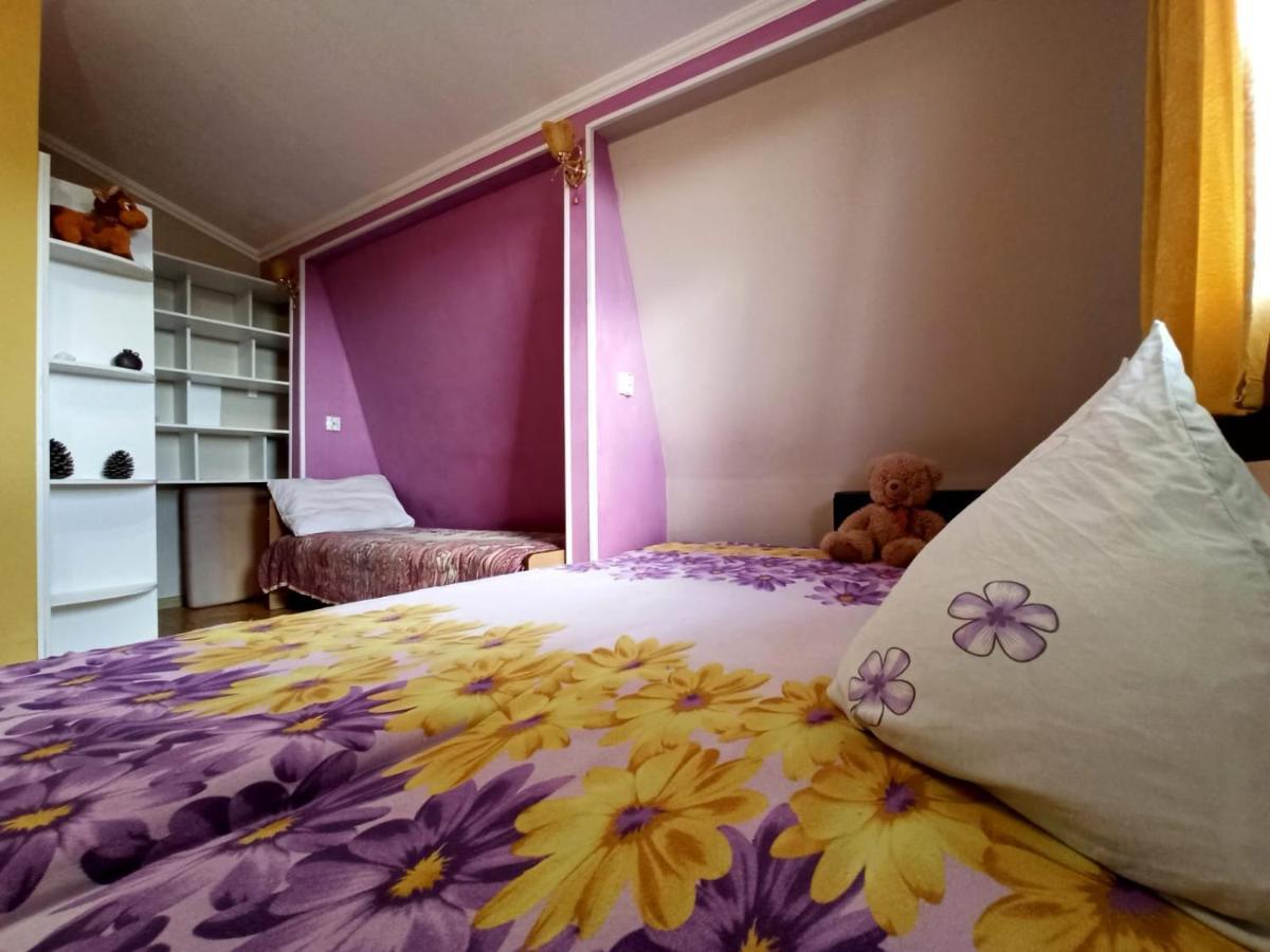 Guest House Anna ซุคุม ภายนอก รูปภาพ