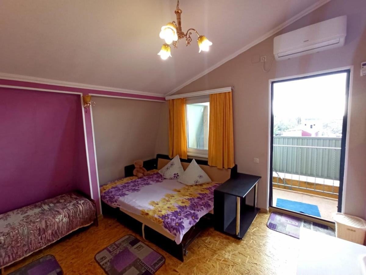 Guest House Anna ซุคุม ภายนอก รูปภาพ