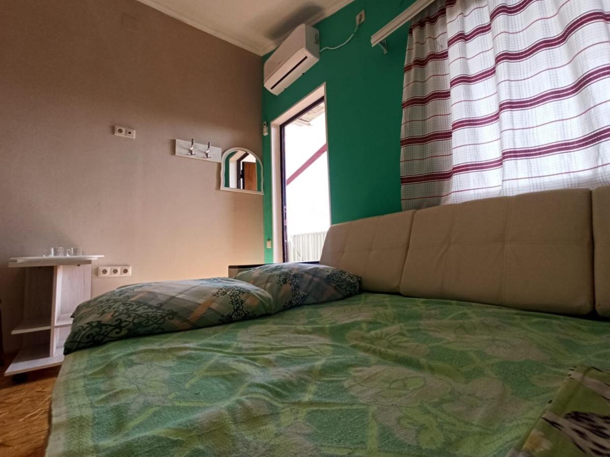 Guest House Anna ซุคุม ภายนอก รูปภาพ