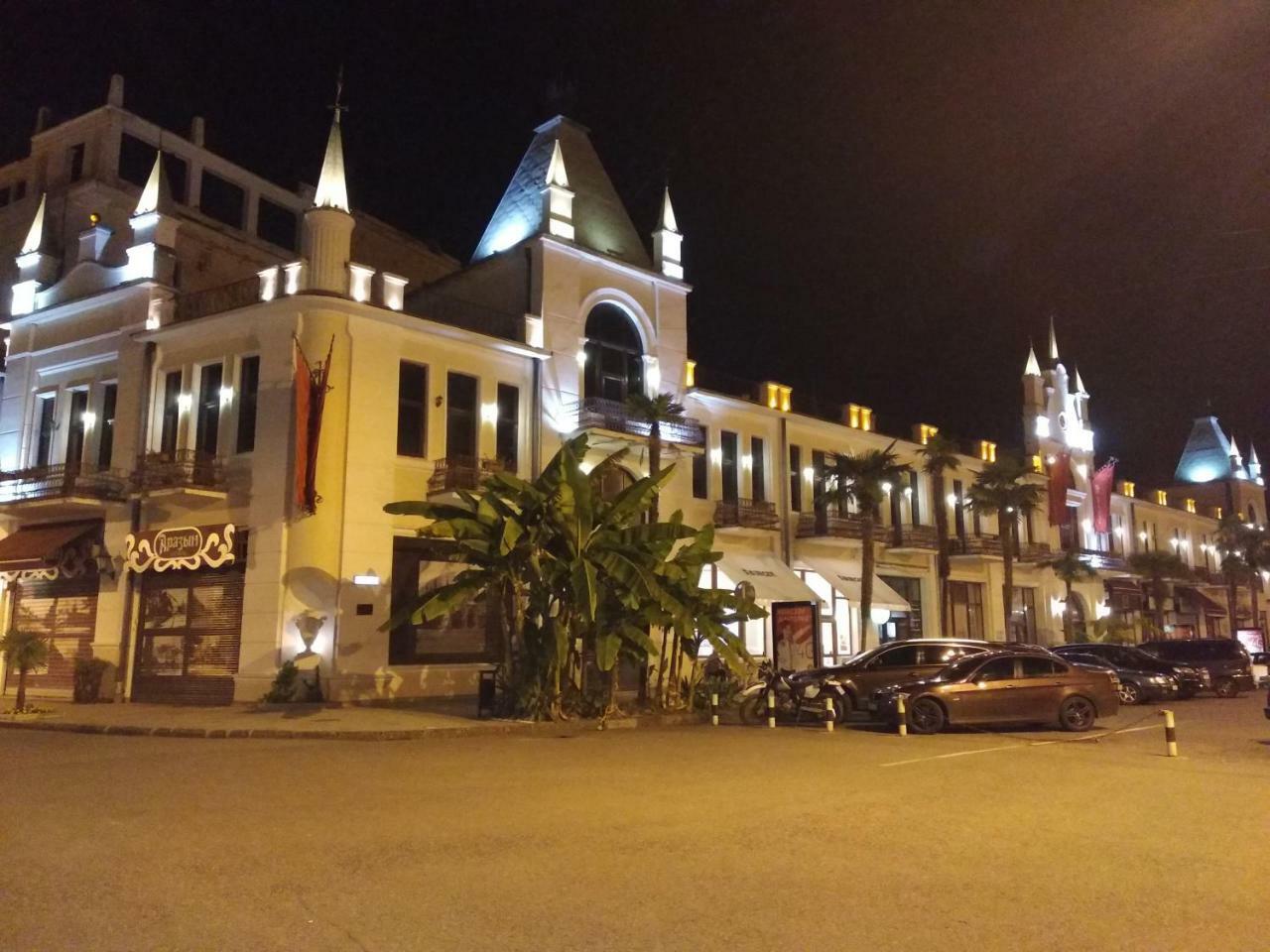 Guest House Anna ซุคุม ภายนอก รูปภาพ
